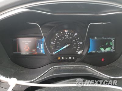 Zdjęcie 9 z 12 samochodu: 2018 FORD FUSION SE HYBRID VIN:3FA6P0LU1JR171724 - miniatura