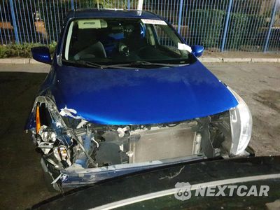 Piąte zdjęcie samochodu w środku: 2017 NISSAN VERSA S VIN:3N1CN7AP1HL807017 - miniatura