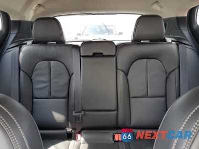 Zdjęcie 10 z 14 samochodu: 2022 VOLVO XC40 T5 MOMENTUM VIN:YV4162UK7N2767623 - miniatura