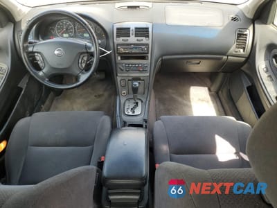Zdjęcie 8 z 12 samochodu: 2002 NISSAN MAXIMA GLE VIN:JN1DA31D42T444780 - miniatura