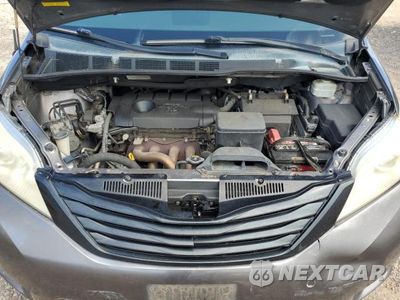 Zdjęcie 12 z 13 samochodu: 2011 TOYOTA SIENNA BASE VIN:5TDKA3DC8BS006608 - miniatura