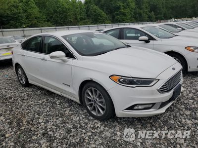 Czwarte zdjęcie samochodu z boku: 2017 FORD FUSION SE HYBRID VIN:3FA6P0LU0HR359581 - miniatura