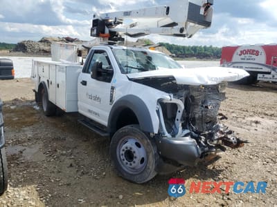 Czwarte zdjęcie samochodu z boku: 2022 FORD F550 SUPER DUTY VIN:1FDUF5GN0NDA14569 - miniatura
