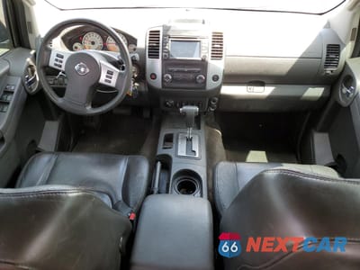 Zdjęcie 8 z 15 samochodu: 2015 NISSAN XTERRA X VIN:5N1AN0NW9FN655140 - miniatura