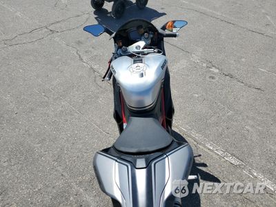 Zdjęcie 6 z 9 samochodu: 2013 DUCATI SUPERBIKE 848 VIN:ZDM1XBMV0DB022323 - miniatura