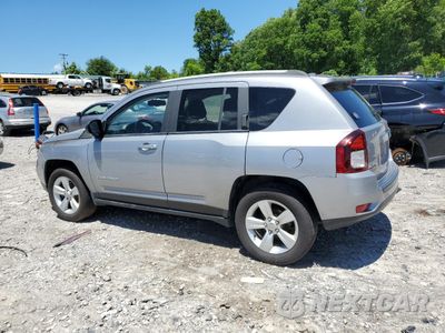 Drugie zdjęcie samochodu z przodu: 2016 JEEP COMPASS SPORT VIN:1C4NJDBB9GD631471 - miniatura