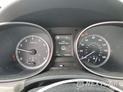 Zdjęcie 9 z 16 samochodu: 2018 HYUNDAI SANTA FE SPORT VIN:5NMZTDLB0JH084955 - miniatura