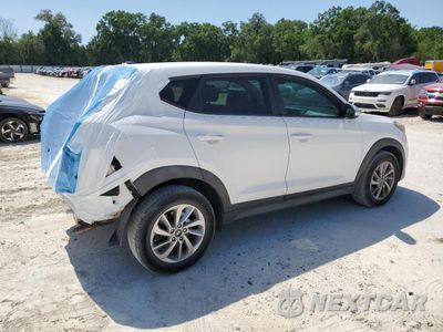 Trzecie zdjęcie samochodu z tyłu: 2016 HYUNDAI TUCSON SE VIN:KM8J23A42GU231384 - miniatura