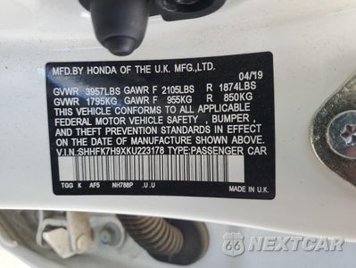 Zdjęcie 12 z 14 samochodu: 2019 HONDA CIVIC SPORT TOURING VIN:SHHFK7H9XKU223178 - miniatura