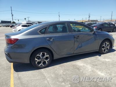 Trzecie zdjęcie samochodu z tyłu: 2021 KIA FORTE FE VIN:3KPF24AD8ME406554 - miniatura