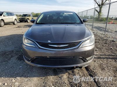 Piąte zdjęcie samochodu w środku: 2015 CHRYSLER 200 LIMITED VIN:1C3CCCAB2FN676407 - miniatura