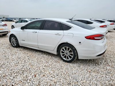 Drugie zdjęcie samochodu z przodu: 2017 FORD FUSION SE HYBRID VIN:3FA6P0LU1HR409047 - miniatura