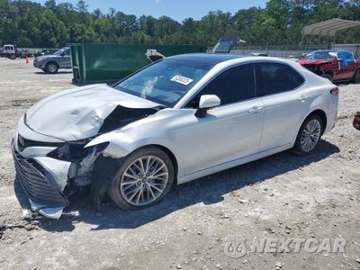 2018 TOYOTA CAMRY XSE 4T1BZ1HK1JU010634 - główne zdjęcie licytacji z USA - miniatura