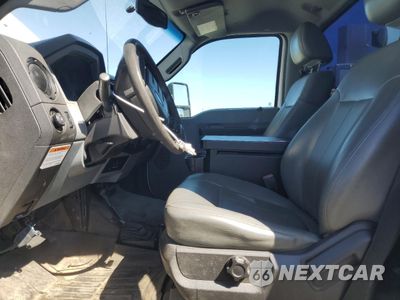 Zdjęcie 7 z 12 samochodu: 2012 FORD F450 SUPER DUTY VIN:1FDUF4HY2CED10719 - miniatura