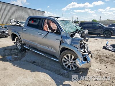 Czwarte zdjęcie samochodu z boku: 2016 TOYOTA TUNDRA CREWMAX LIMITED VIN:5TFFW5F15GX193897 - miniatura