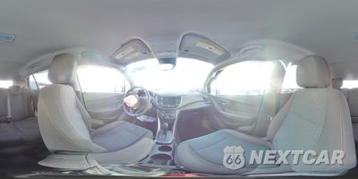 Zdjęcie 15 z 15 samochodu: 2020 CHEVROLET TRAX LS VIN:KL7CJKSBXLB015972 - miniatura