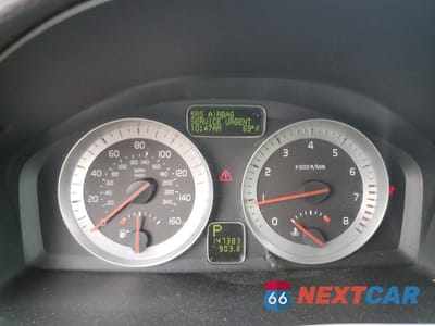 Zdjęcie 9 z 15 samochodu: 2011 VOLVO C70 T5 VIN:YV1672MC8BJ116589 - miniatura