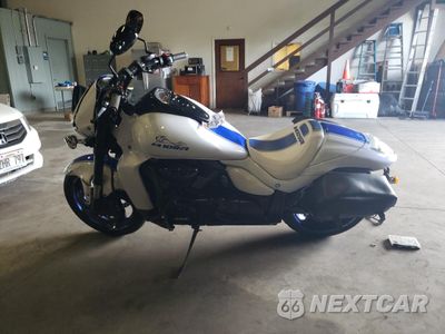 Trzecie zdjęcie samochodu z tyłu: 2019 SUZUKI VZR1800 VIN:JS1VY53A4K7100302 - miniatura