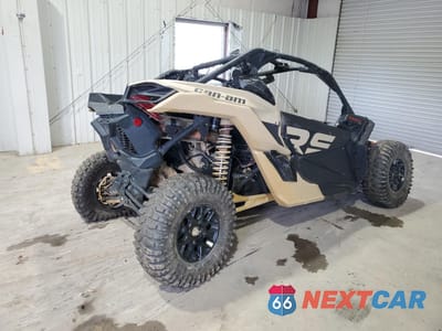 Czwarte zdjęcie samochodu z boku: 2022 CAN-AM MAVERICK X3 DS TURBO VIN:3JBVGAY47NE000559 - miniatura