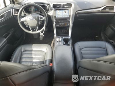 Zdjęcie 8 z 12 samochodu: 2018 FORD FUSION SE HYBRID VIN:3FA6P0LU0JR172041 - miniatura