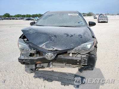 Piąte zdjęcie samochodu w środku: 2018 TOYOTA COROLLA L VIN:5YFBURHE5JP849906 - miniatura