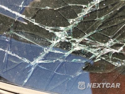 Zdjęcie 14 z 16 samochodu: 2017 TOYOTA RAV4 XLE VIN:JTMWFREV4HJ715662 - miniatura