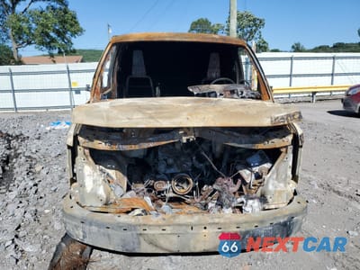 Piąte zdjęcie samochodu w środku: 2024 CHEVROLET EXPRESS G2500 VIN:1GCWGAFP3R1287521 - miniatura