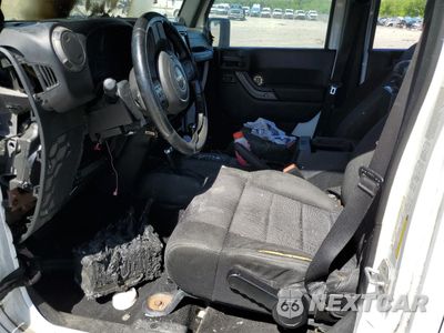 Zdjęcie 7 z 13 samochodu: 2012 JEEP WRANGLER UNLIMITED SPORT VIN:1C4BJWDG8CL140865 - miniatura