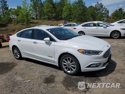 Czwarte zdjęcie samochodu z boku: 2017 FORD FUSION SE HYBRID VIN:3FA6P0LU6HR409268 - miniatura