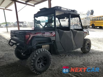 Czwarte zdjęcie samochodu z boku: 2021 POLARIS RANGER CREW XP 1000 PREMIUM VIN:4XARSE99XM8470602 - miniatura