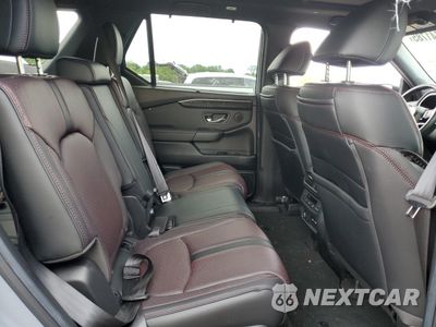 Zdjęcie 11 z 14 samochodu: 2025 HONDA PILOT BLACK VIN:5FNYG1H98SB002106 - miniatura