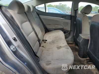 Zdjęcie 10 z 13 samochodu: 2019 HYUNDAI ELANTRA SEL VIN:5NPD84LF7KH405666 - miniatura