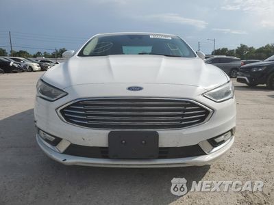 Piąte zdjęcie samochodu w środku: 2017 FORD FUSION SE HYBRID VIN:3FA6P0LU2HR409574 - miniatura