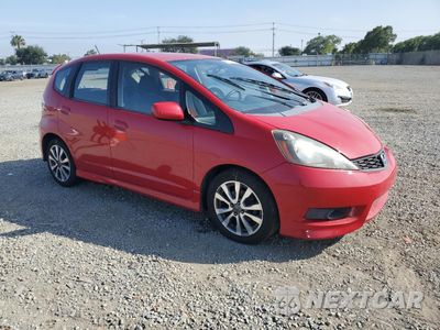 Czwarte zdjęcie samochodu z boku: 2013 HONDA FIT SPORT VIN:JHMGE8H52DC064784 - miniatura