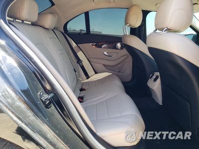 Zdjęcie 10 z 14 samochodu: 2015 MERCEDES-BENZ C 300 VIN:55SWF4JB9FU071853 - miniatura