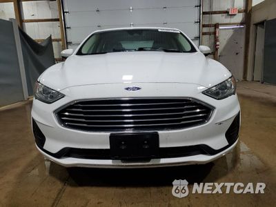 Piąte zdjęcie samochodu w środku: 2019 FORD FUSION SE VIN:3FA6P0LU2KR124798 - miniatura