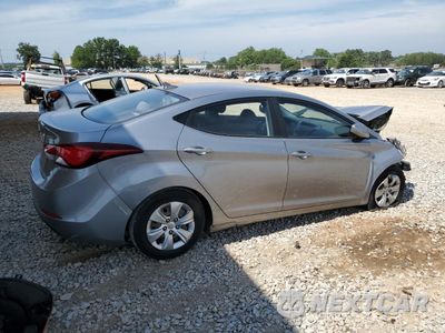 Trzecie zdjęcie samochodu z tyłu: 2016 HYUNDAI ELANTRA SE VIN:KMHDH4AE6GU515899 - miniatura