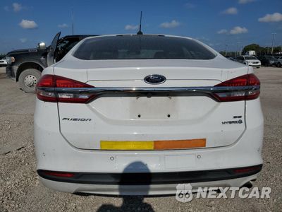 Zdjęcie 6 z 12 samochodu: 2017 FORD FUSION SE HYBRID VIN:3FA6P0LU2HR410045 - miniatura