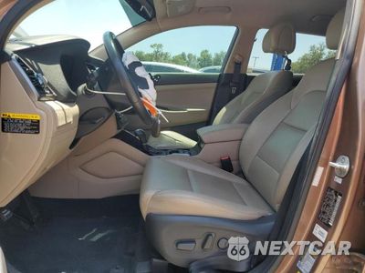 Zdjęcie 13 z 26 samochodu: 2017 HYUNDAI TUCSON LIMITED VIN:KM8J33A40HU511657 - miniatura