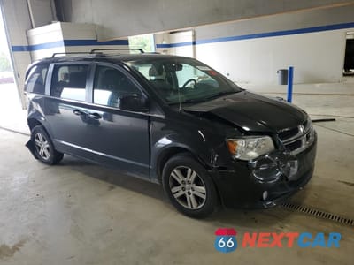 Czwarte zdjęcie samochodu z boku: 2019 DODGE GRAND CARAVAN SXT VIN:2C4RDGCG4KR776802 - miniatura