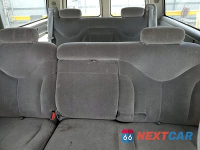 Zdjęcie 10 z 15 samochodu: 2000 GMC YUKON XL C2500 VIN:3GKGC26U8YG226472 - miniatura