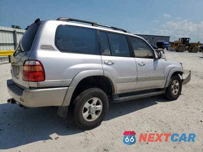 Trzecie zdjęcie samochodu z tyłu: 1999 TOYOTA LAND CRUISER VIN:JT3HT05J3X0059957 - miniatura
