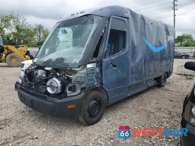 2023 RIVIAN EDV 700 7FCEHEB75PN013078 - główne zdjęcie licytacji z USA - miniatura