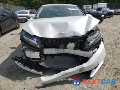 Piąte zdjęcie samochodu w środku: 2018 HONDA CLARITY TOURING VIN:JHMZC5F31JC001976 - miniatura