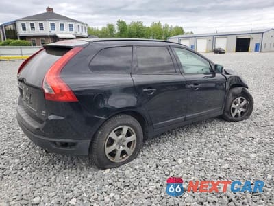 Trzecie zdjęcie samochodu z tyłu: 2010 VOLVO XC60 3.2 VIN:YV4960DZ9A2065396 - miniatura