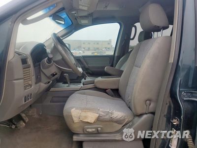 Zdjęcie 7 z 15 samochodu: 2005 NISSAN ARMADA SE VIN:5N1AA08A55N736520 - miniatura