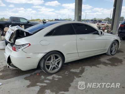 Trzecie zdjęcie samochodu z tyłu: 2013 MERCEDES-BENZ E 350 VIN:WDDKJ5KB3DF184800 - miniatura