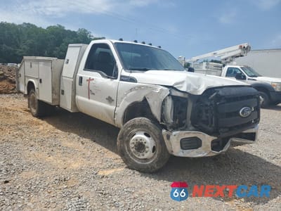 Czwarte zdjęcie samochodu z boku: 2011 FORD F550 SUPER DUTY VIN:1FDUF5GT3BEA80201 - miniatura