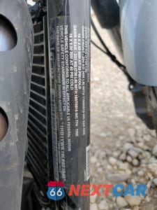 Zdjęcie 9 z 10 samochodu: 2020 HARLEY-DAVIDSON FXLRS VIN:1HD1YWK19LB021040 - miniatura