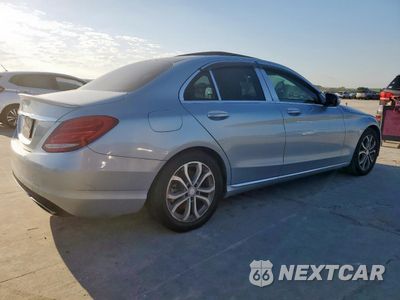 Trzecie zdjęcie samochodu z tyłu: 2015 MERCEDES-BENZ C 300 VIN:55SWF4JB7FU043288 - miniatura